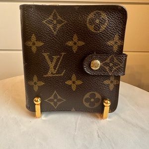 Louis Vuitton Compact Wallet